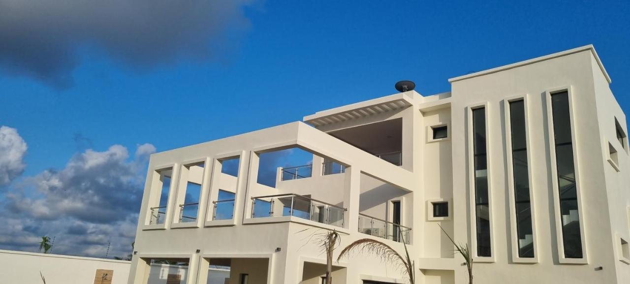 Villa Bolati, Avec Piscine, Jacuzzi, Jardin Et Vue Bonoua Εξωτερικό φωτογραφία